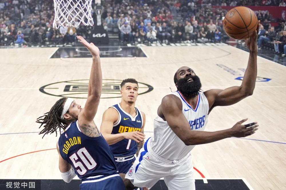 够在比赛中 够在比赛中