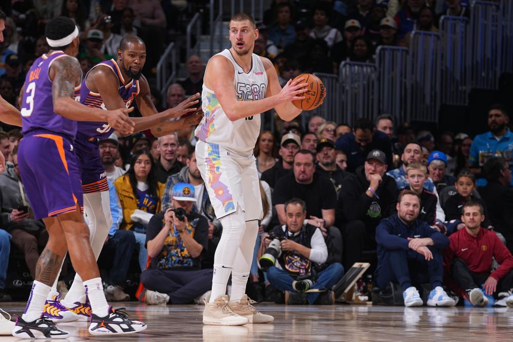 足球强国依 足球强国依