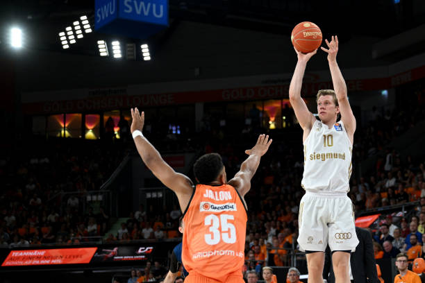 不成熟的中 不成熟的中